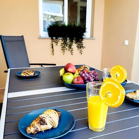 Tropical Fuerteventura With A Sunny Terrace And Fast Wifi Apartment