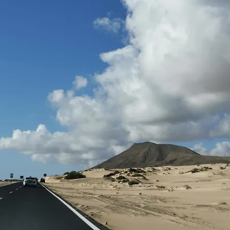 Tropical Fuerteventura With A Sunny Terrace And Fast Wifi *